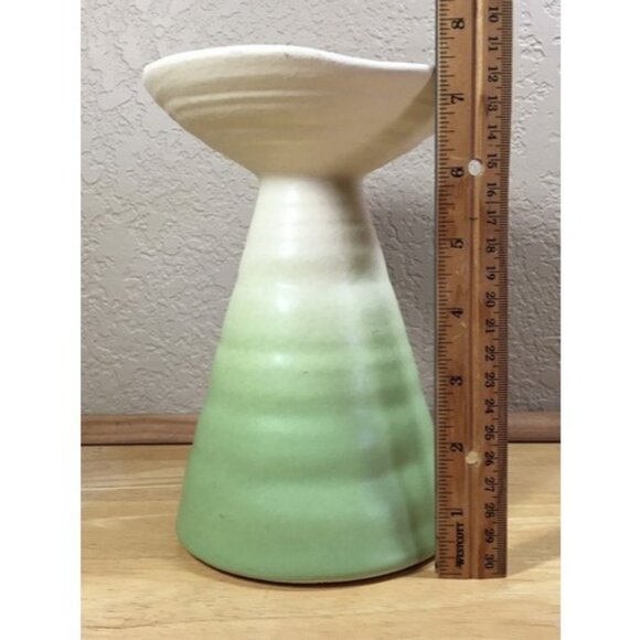 Vintage Haeger Pottery Candle Holder 3184 White Fade To Green Matt Glaze 7.5 In - Picture 10 of 11